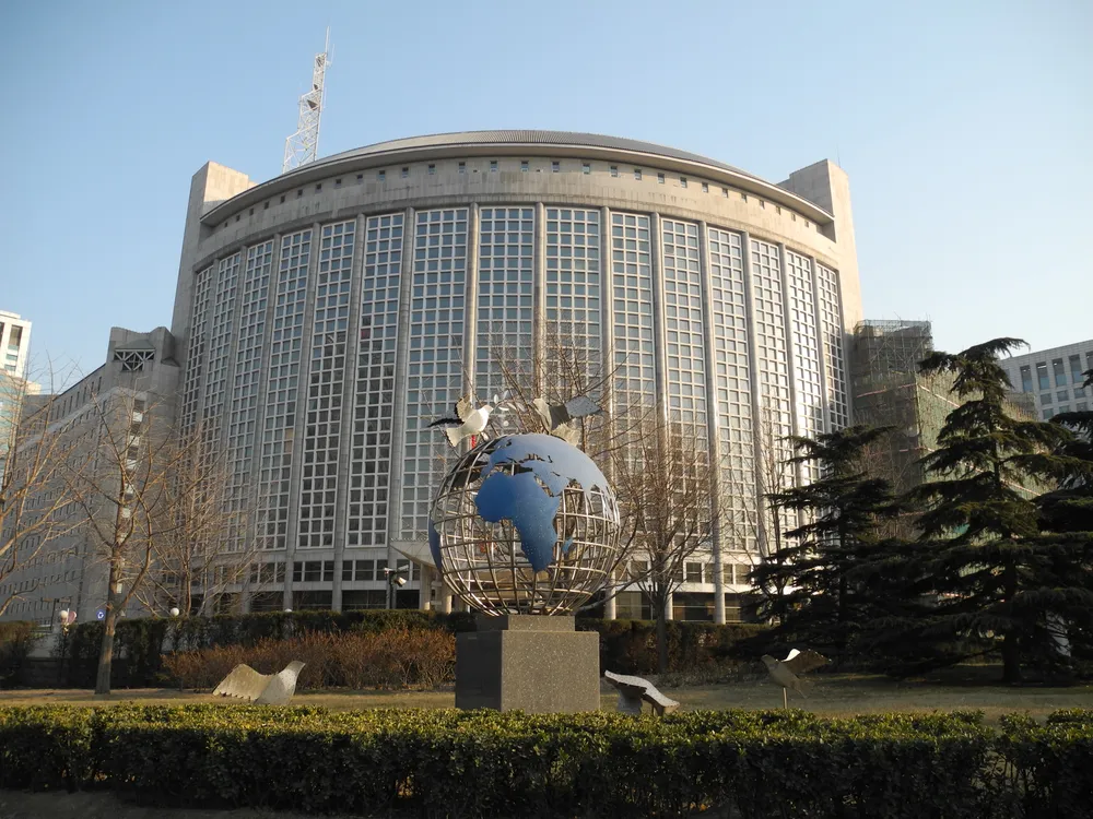 中國因台灣總統蔡英文訪美對美國及亞洲實體實施制裁