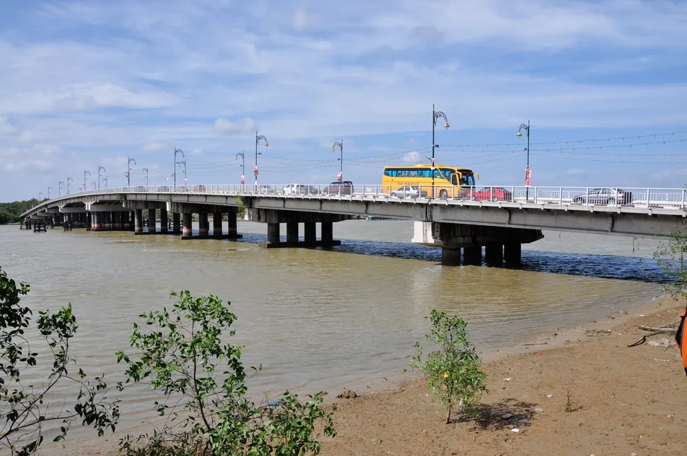 Sultan Ismail Bridge