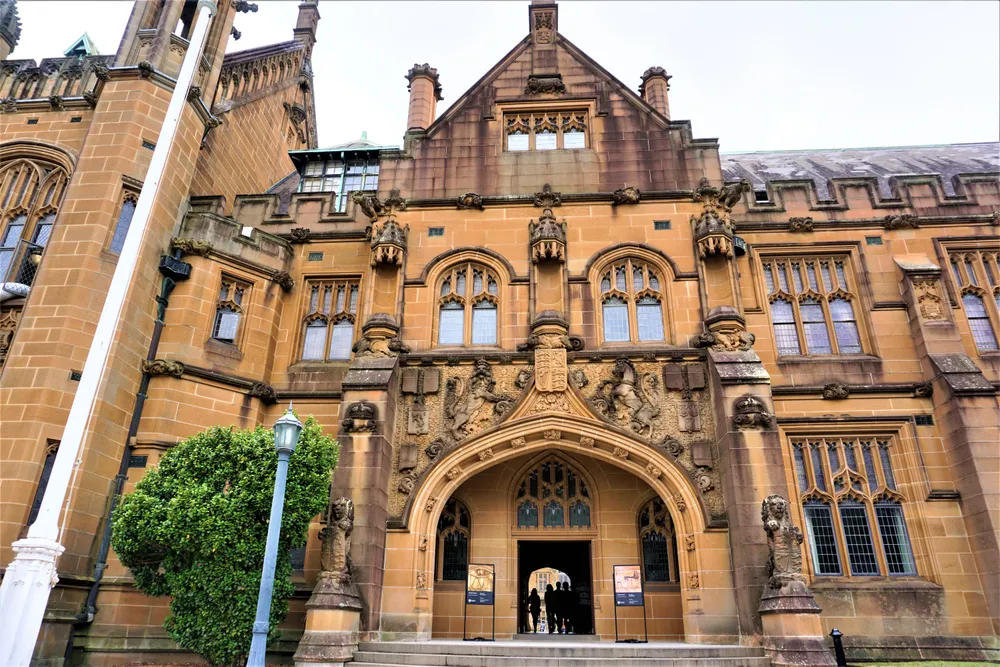 Nicholson Museum