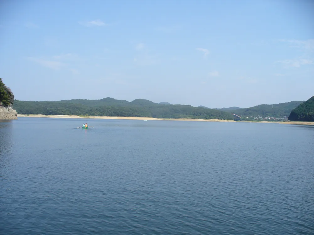 Lake Iruka