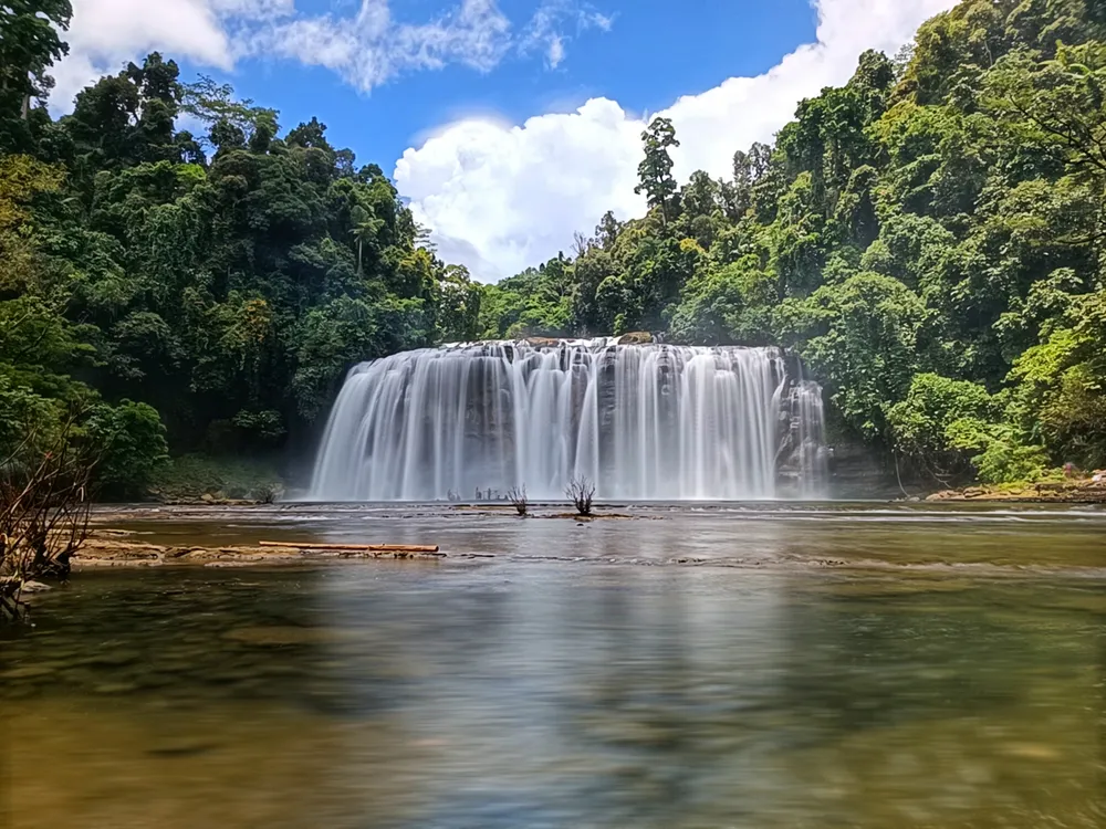 Tinuy-an Falls
