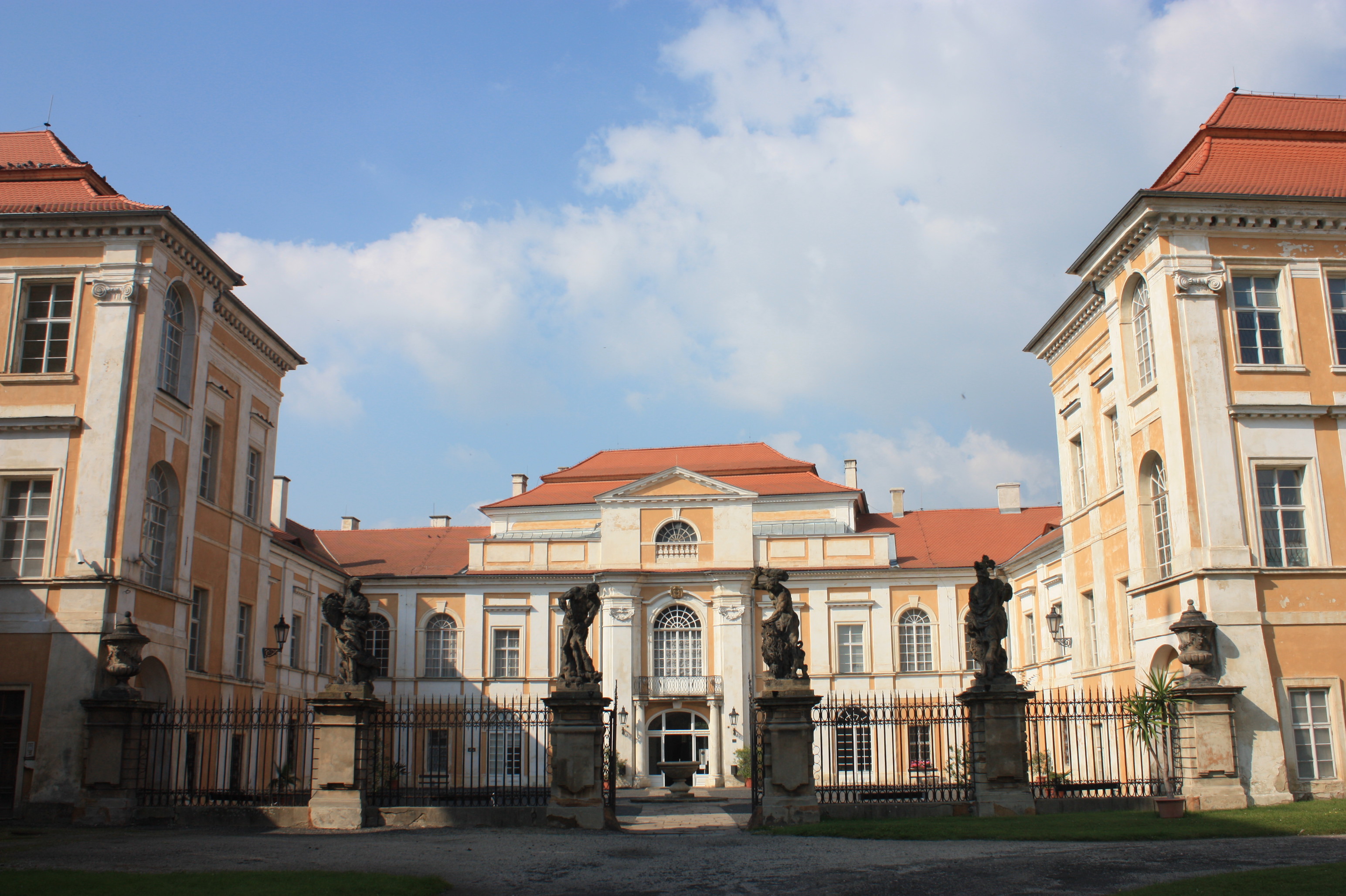 Duchcov Chateau