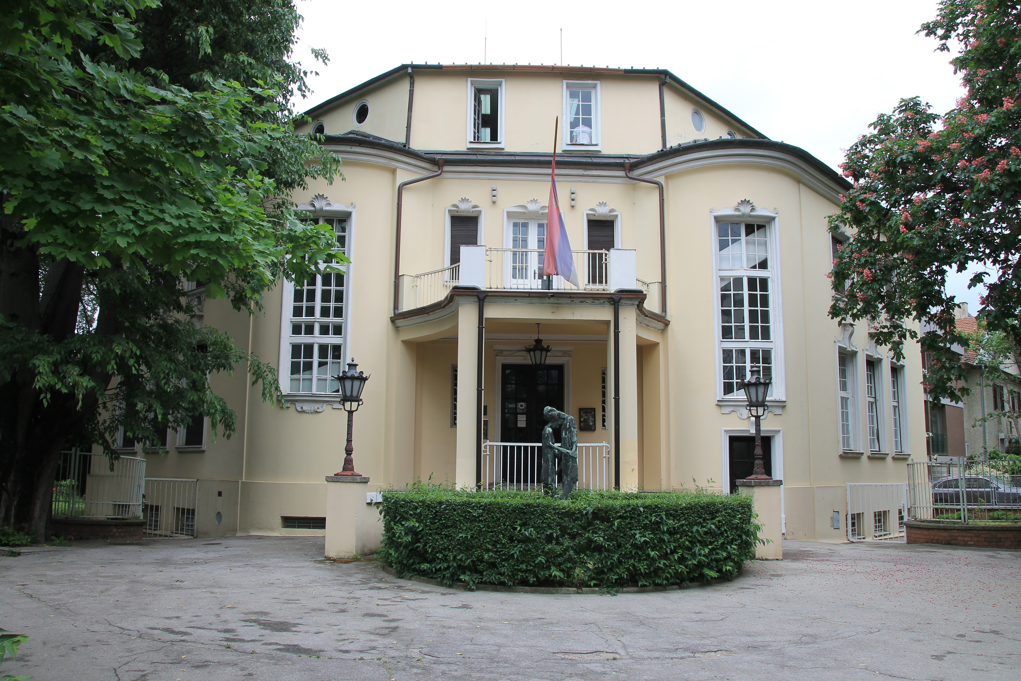 The Gallery of Fine Arts – Gift Collection of Rajko Mamuzić