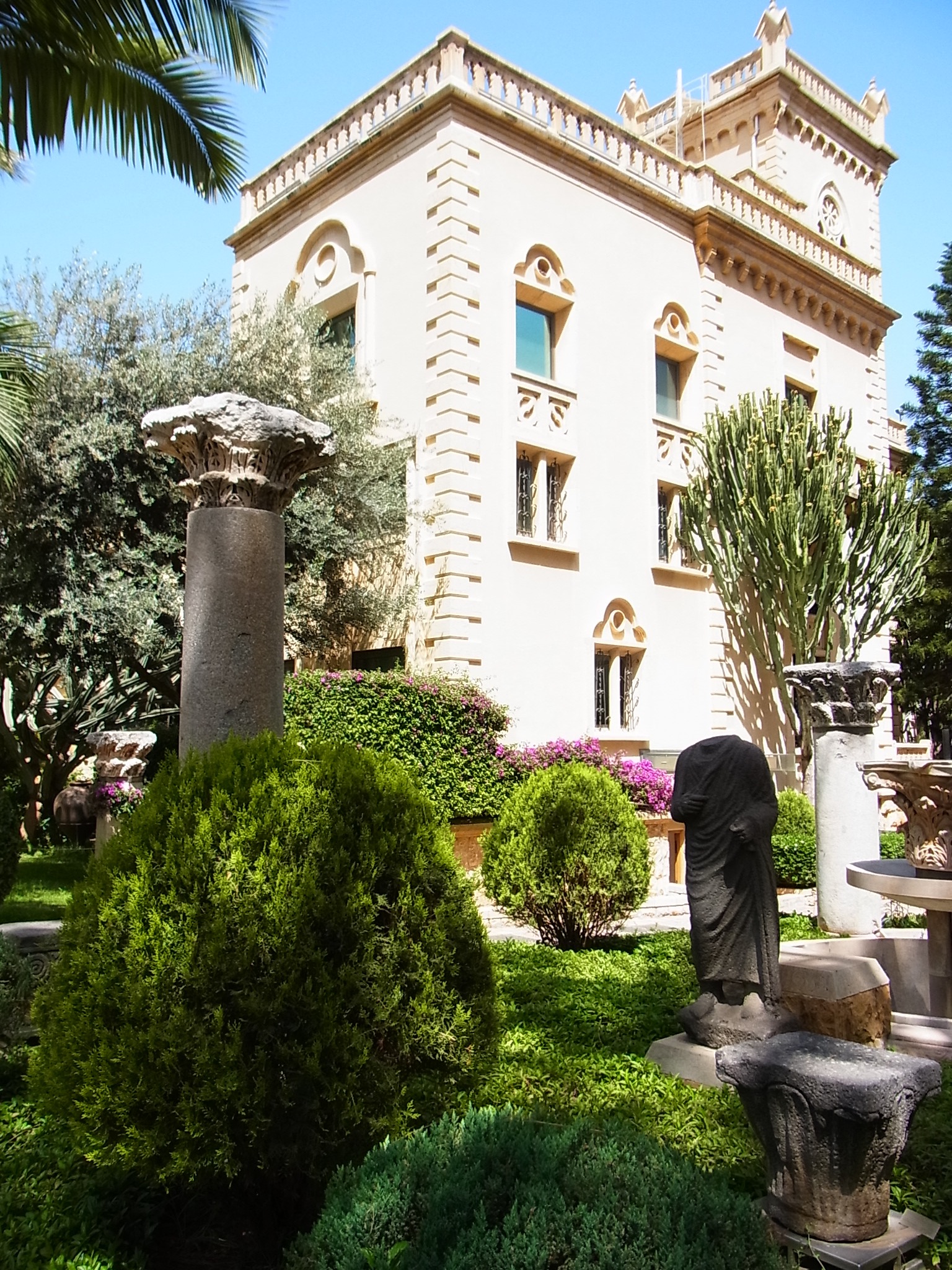 Robert Mouawad Private Museum