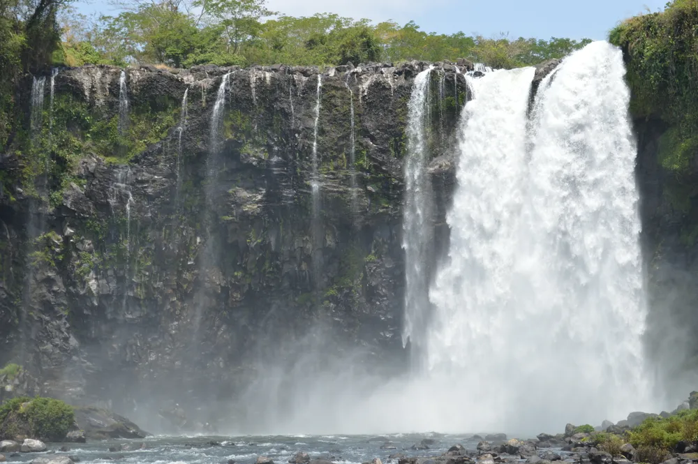 Eyipantla Falls