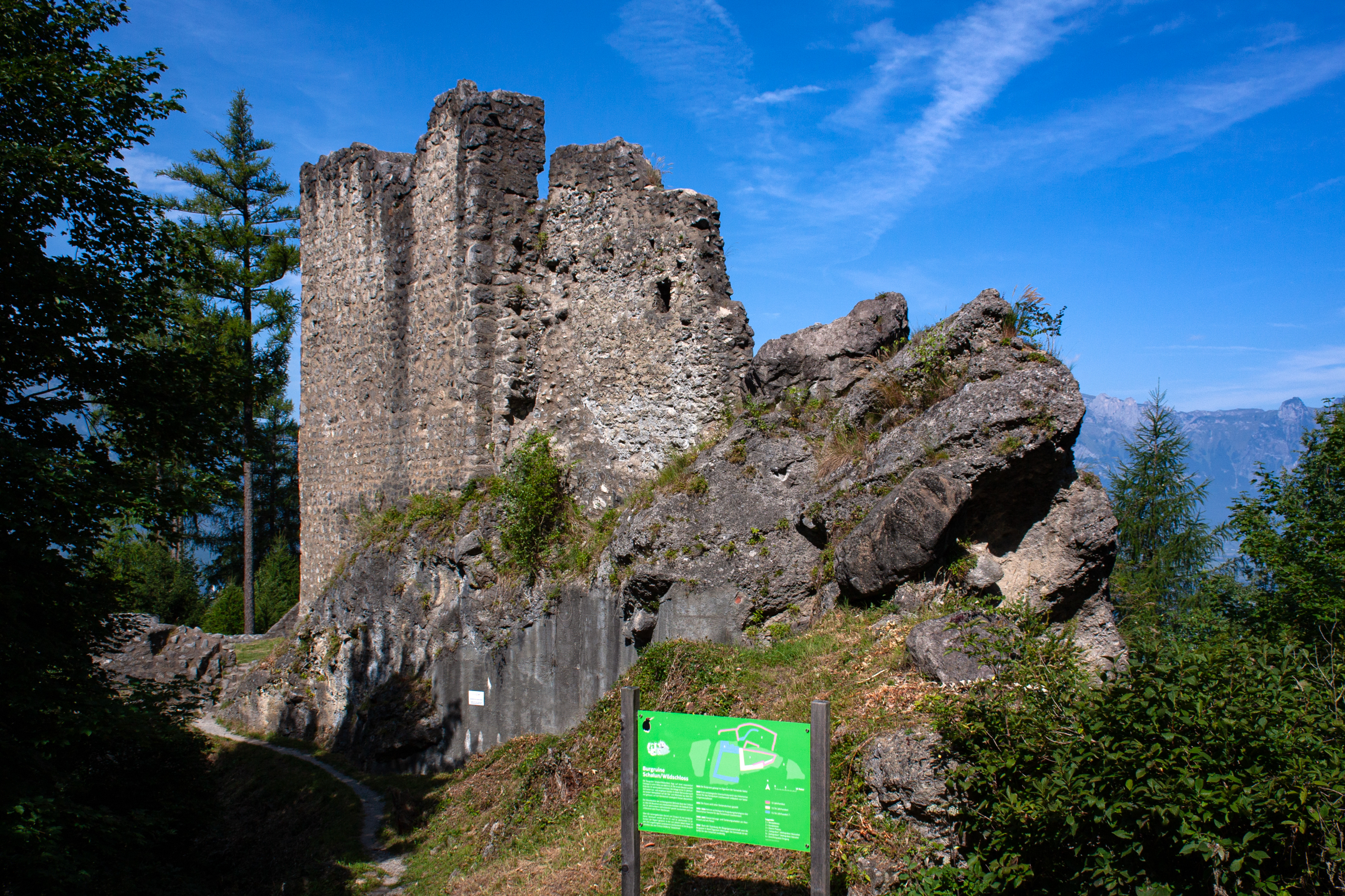Schalun Castle