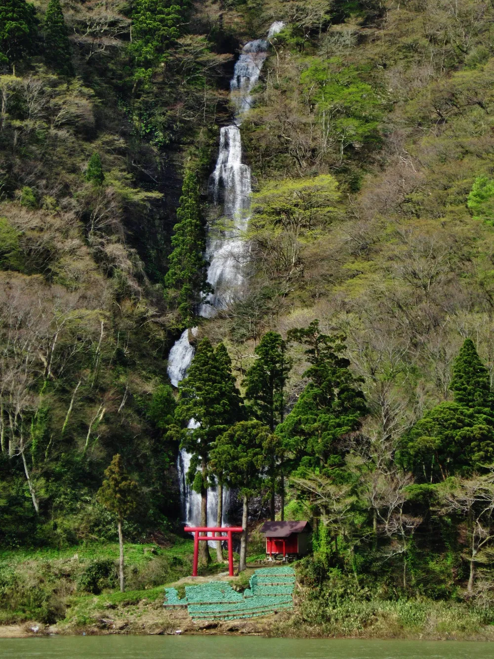 Shiraito Falls