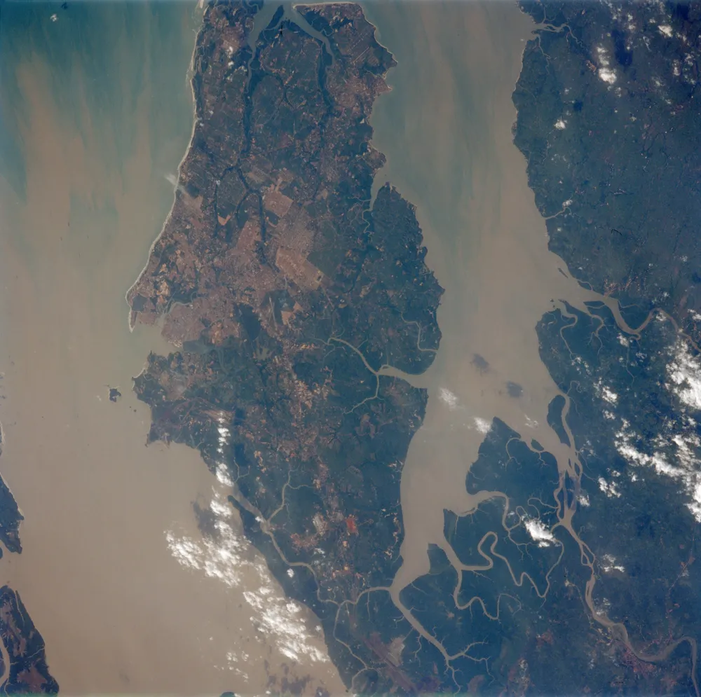 São Luís Island