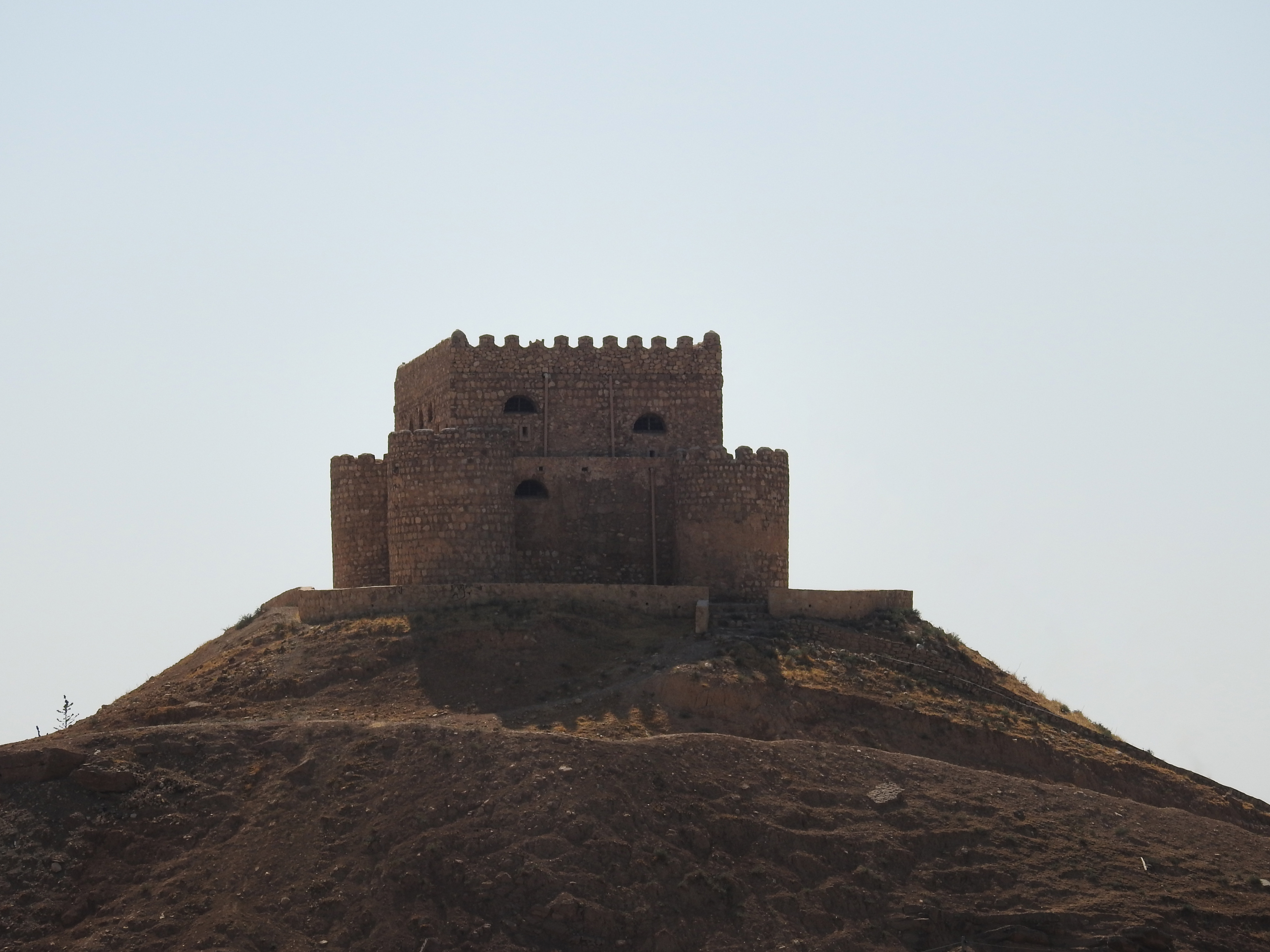 Kanzad Castle