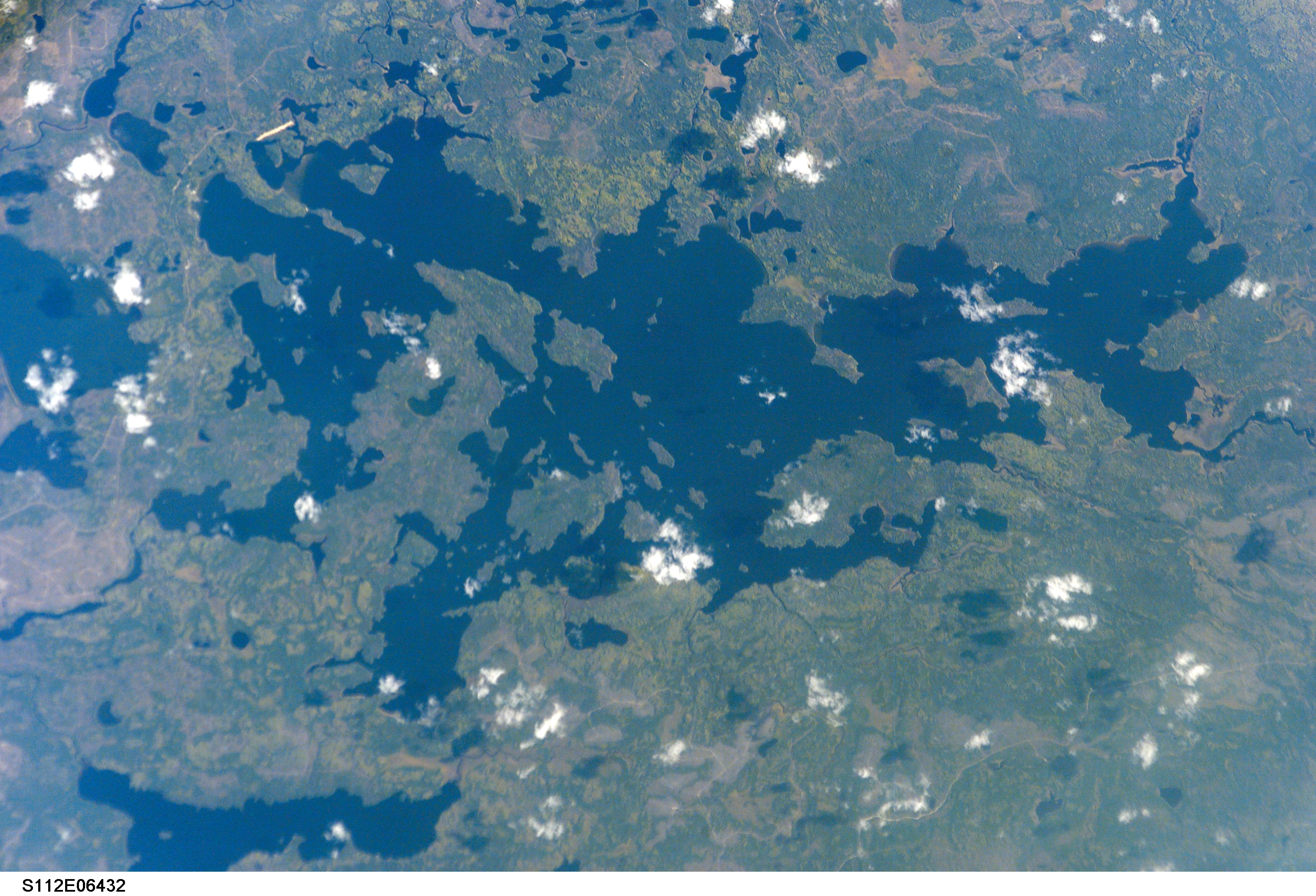 Kabinakagami Lake