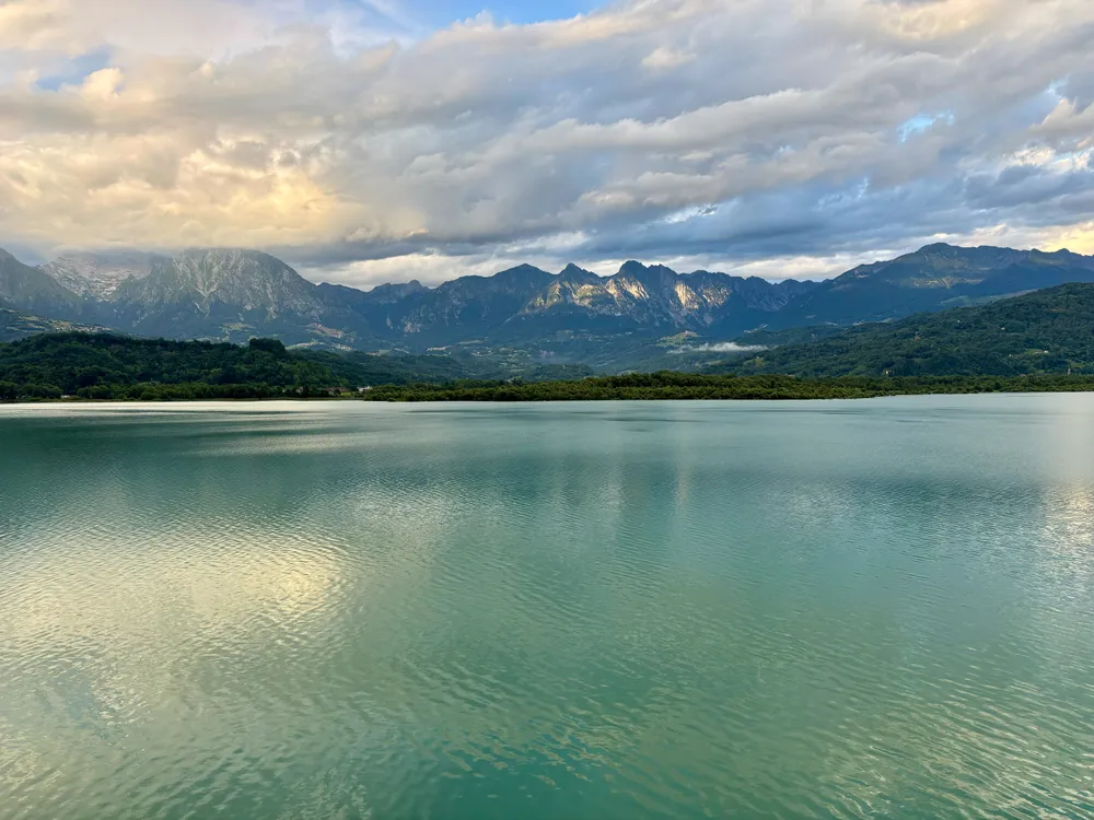 Lago di Santa Croce