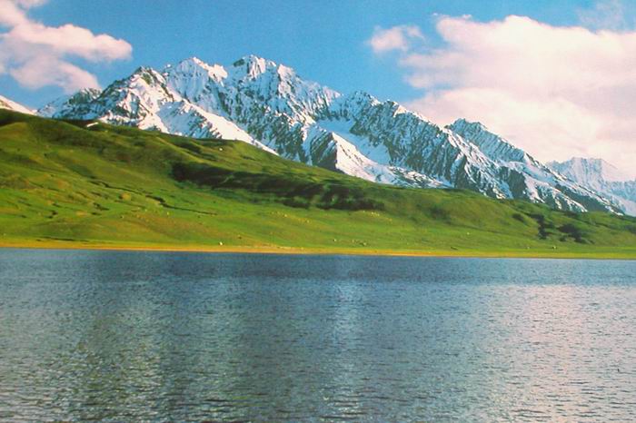 Shandur Lake
