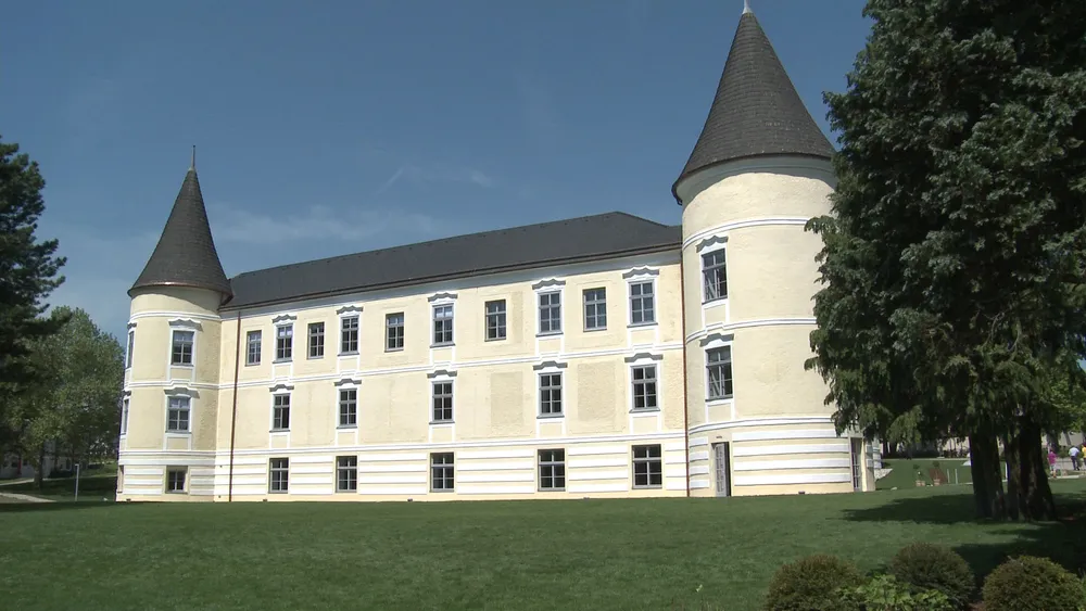 Weinzierl Castle