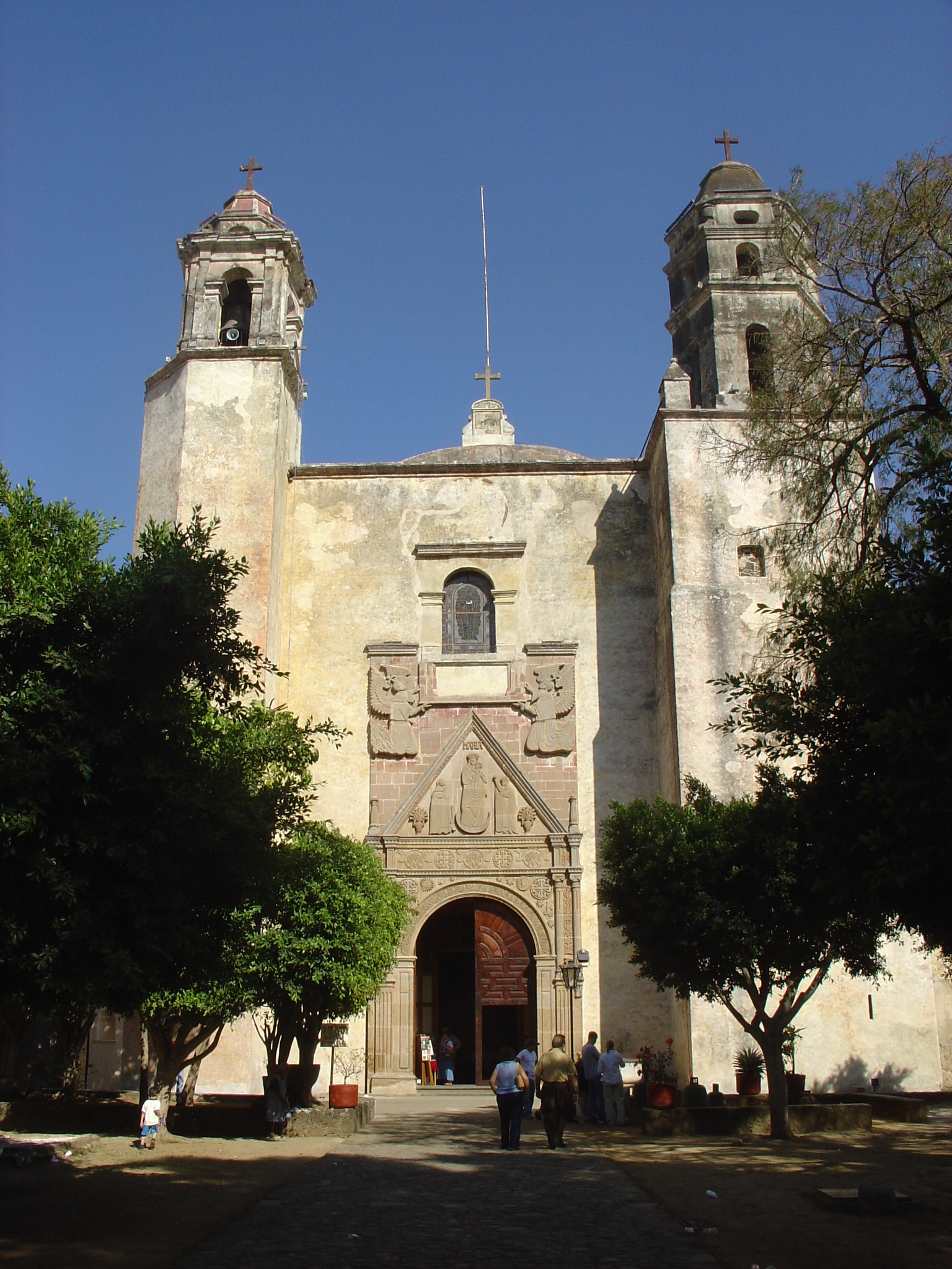 Monasteries on the slopes of Popocatépetl