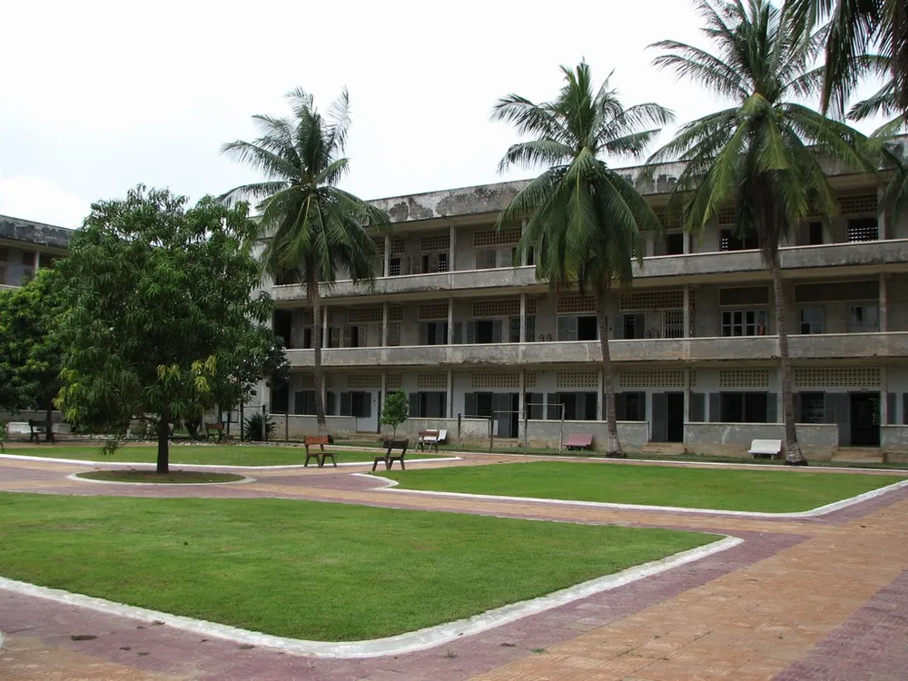 Tuol Sleng torture center