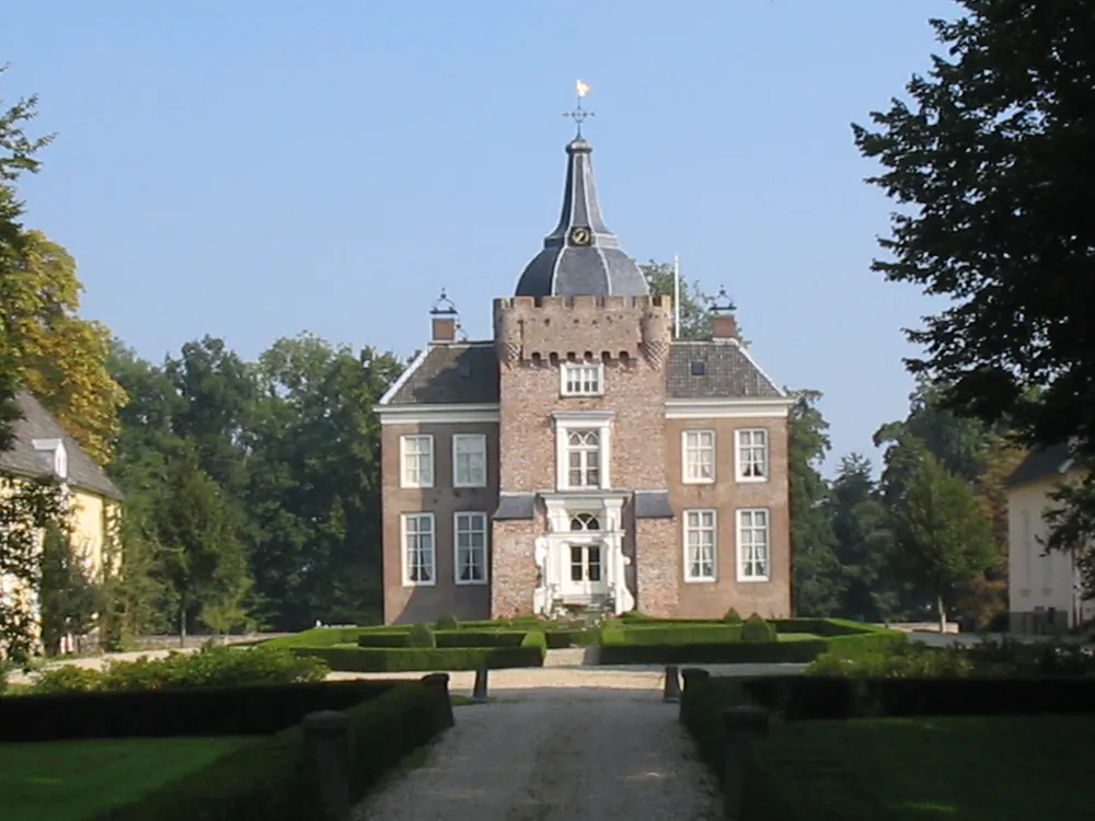 Heukelum Castle