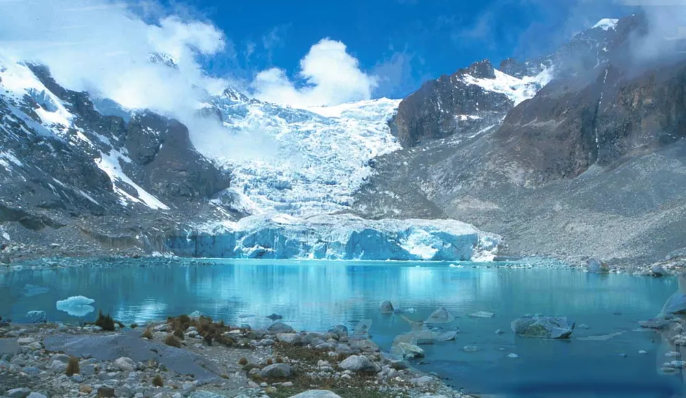 Glaciar Lake