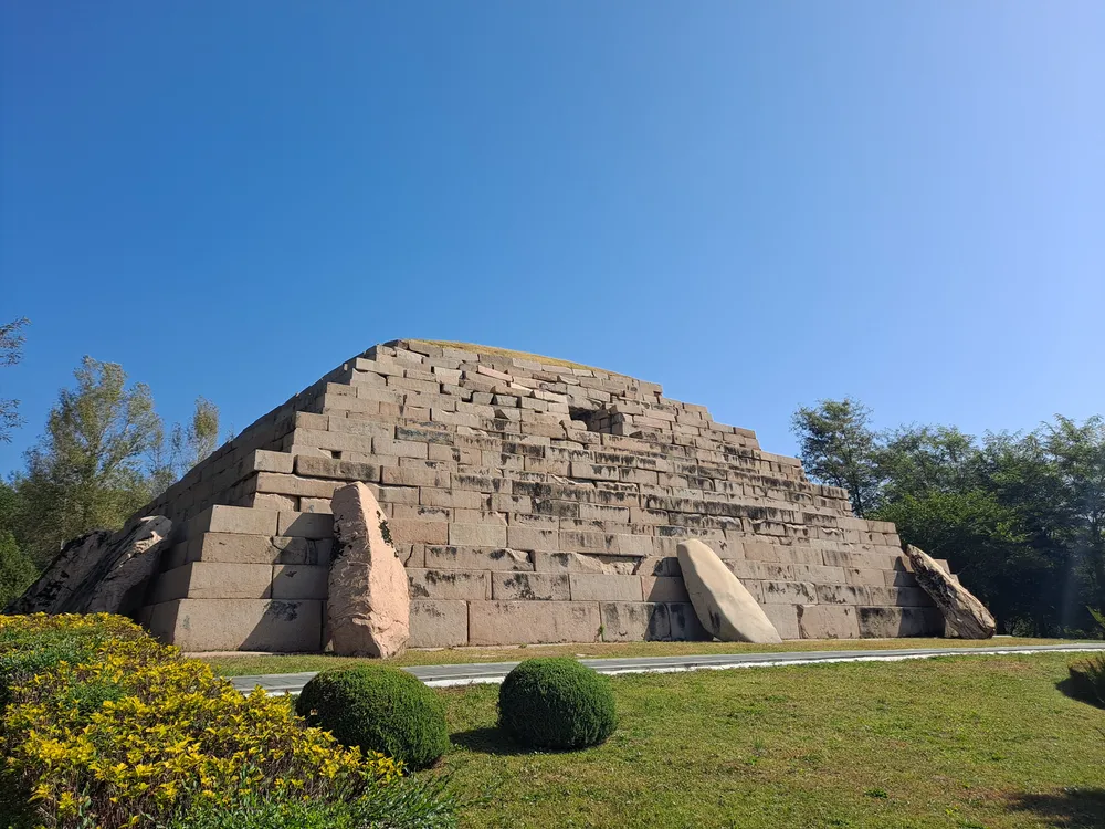 Capital Cities and Tombs of the Ancient Koguryo Kingdom