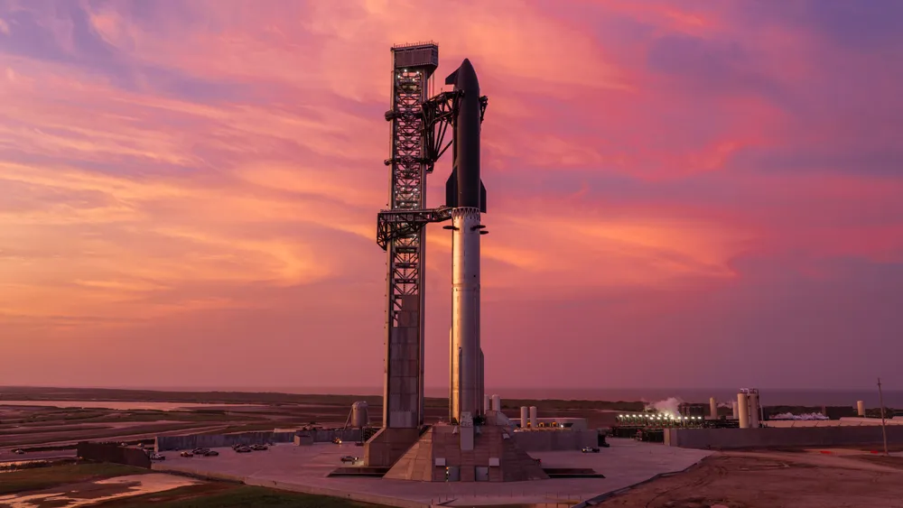 SpaceX成功執行Crew-13載人任務 美俄太空人攜手前往國際太空站