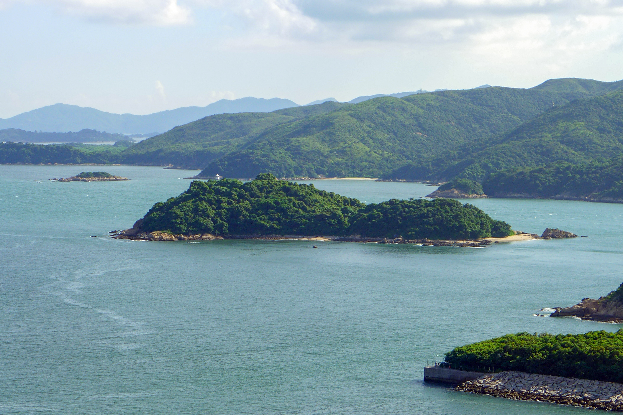 Tang Lung Chau