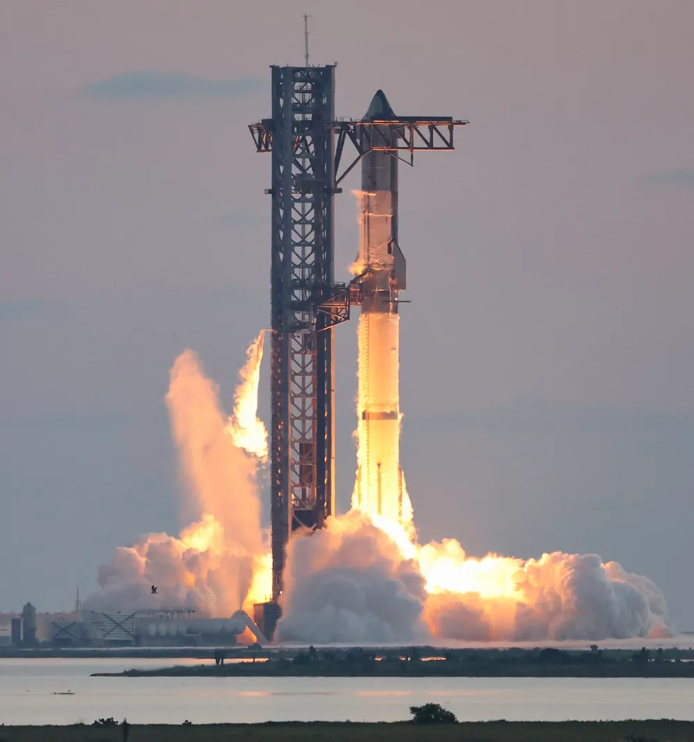 SpaceX's Starship Achieves Major Breakthrough in 13th Flight Test with Satellite Deployment, Water Landing Success.