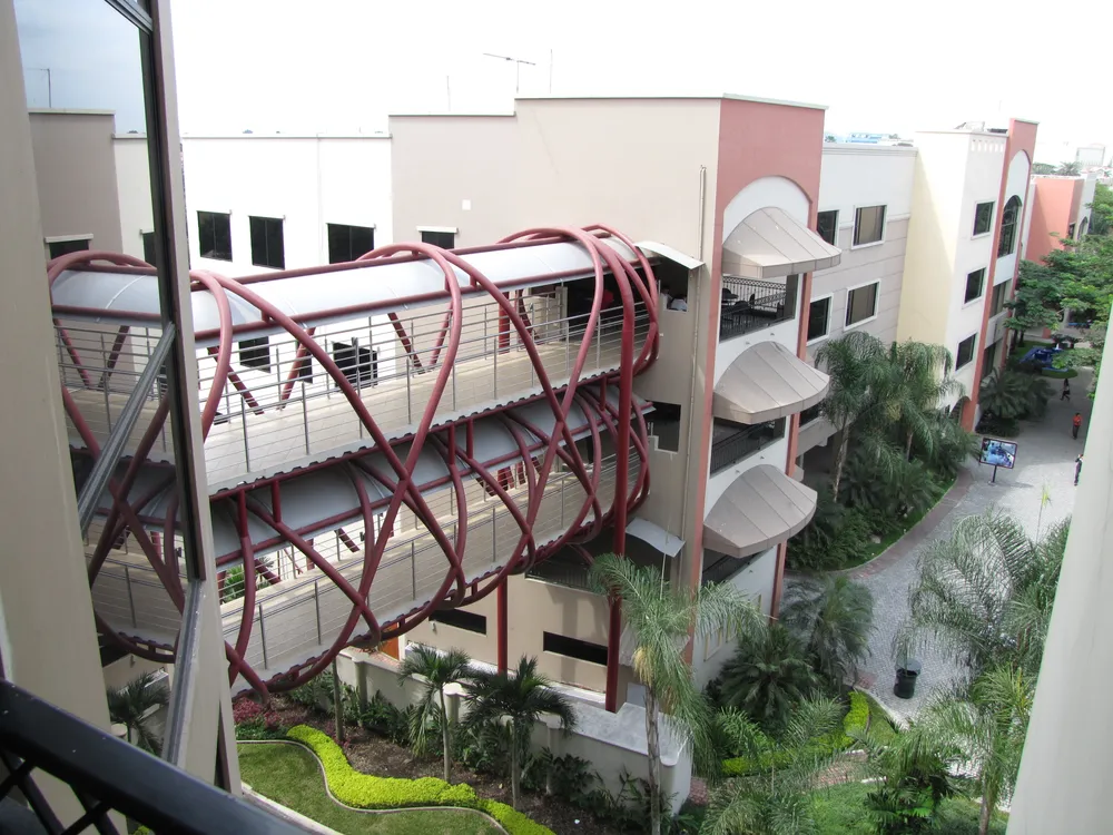 Universidad de Especialidades Espíritu Santo