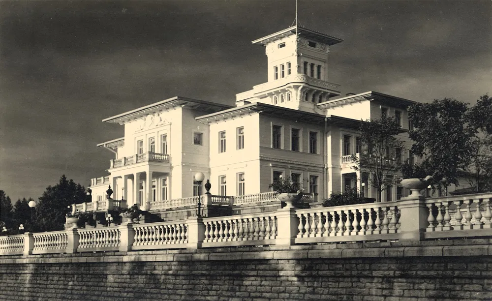 Oru Palace