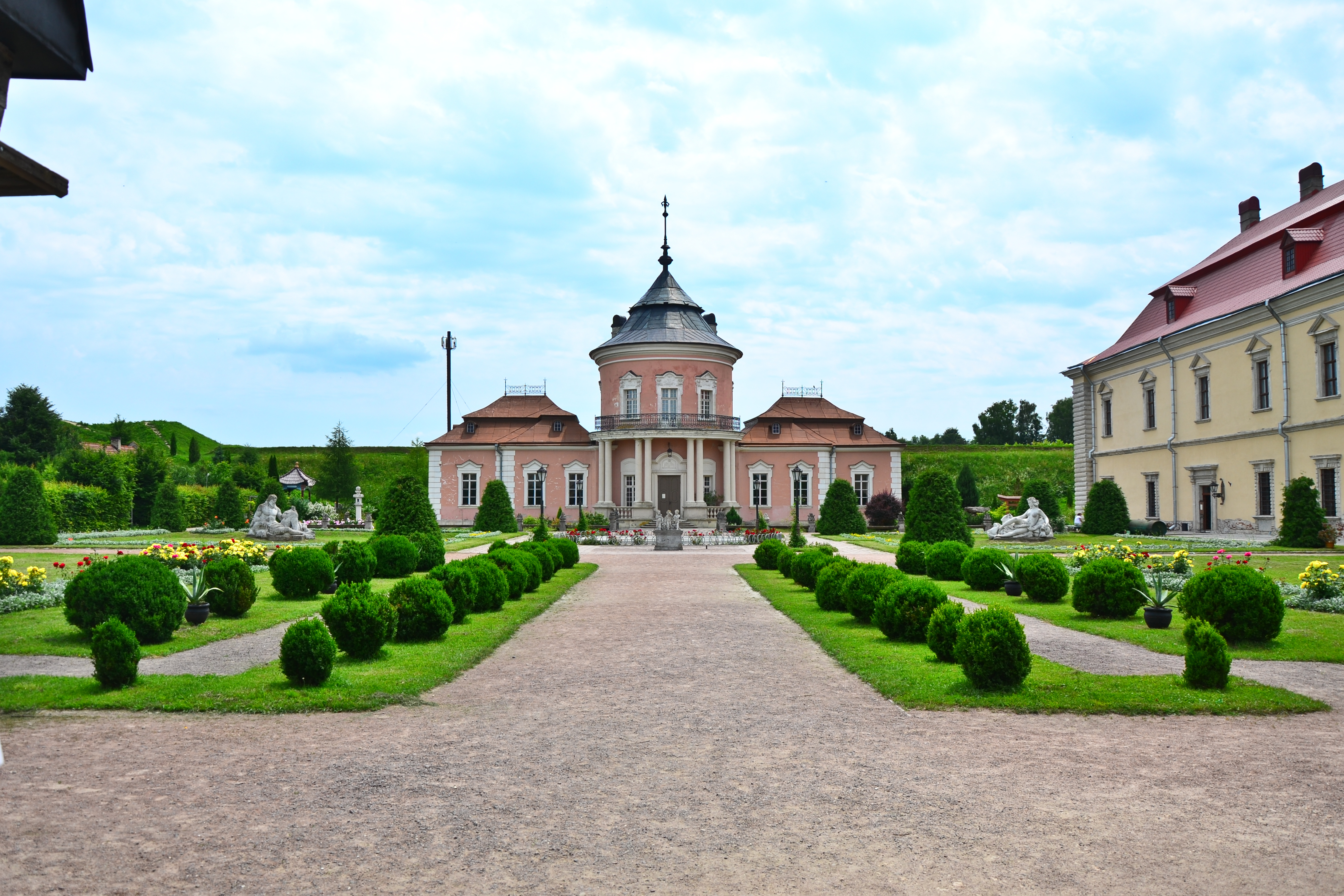 Zolochiv Castle