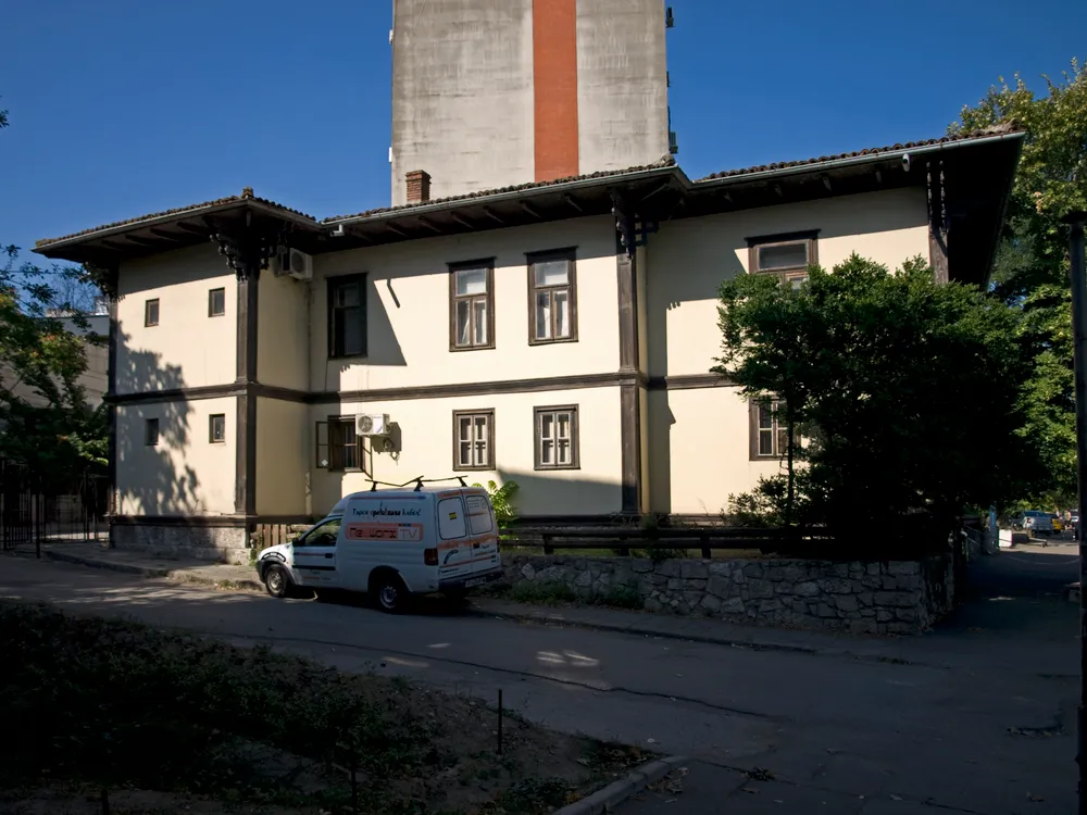Kaliopa House