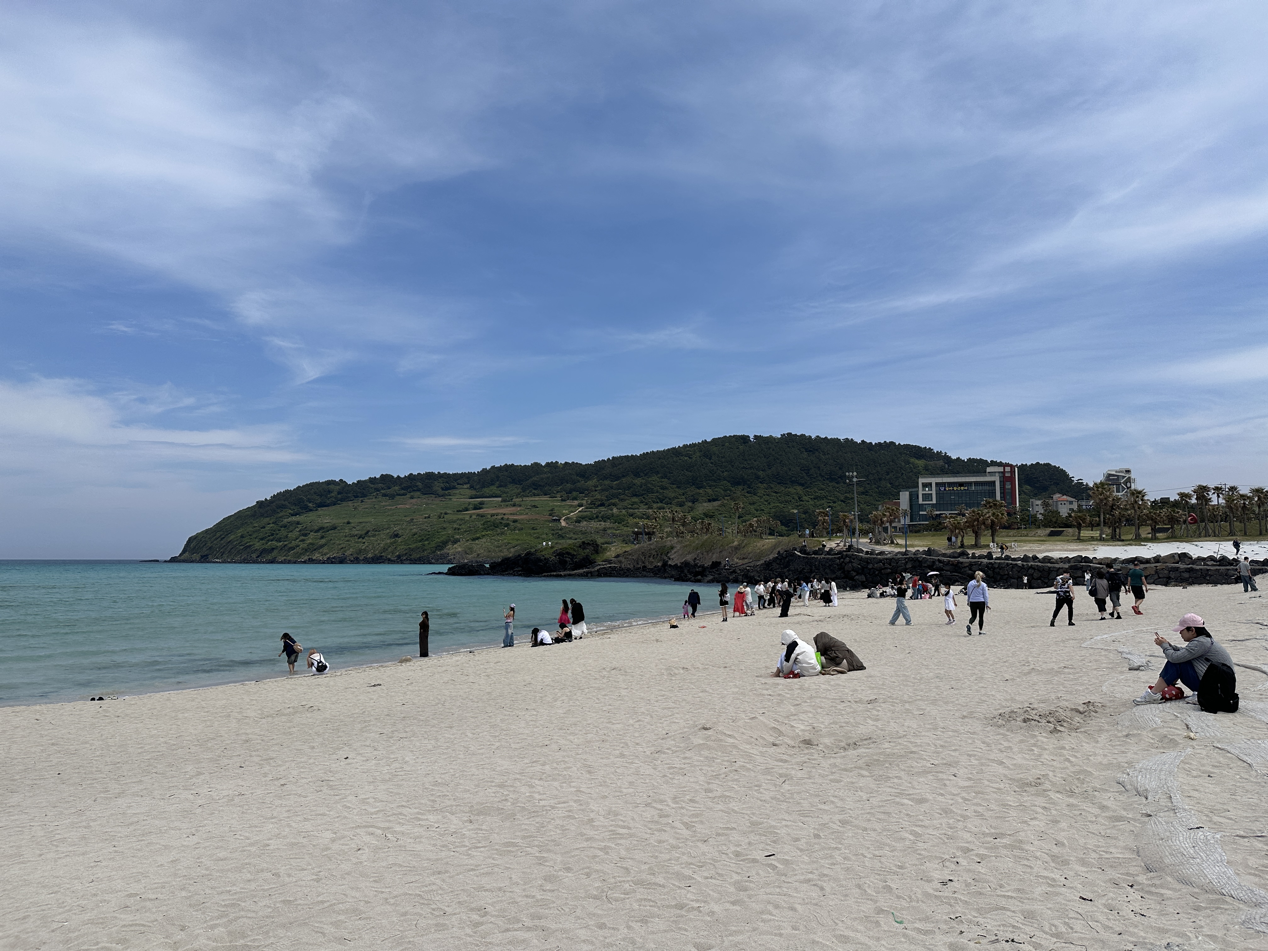 Hamdeok Beach