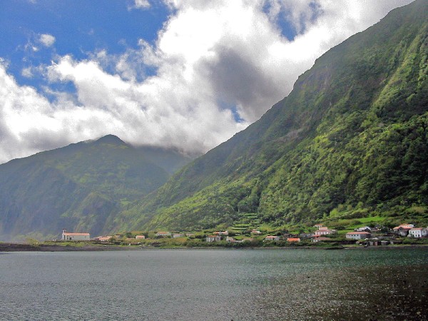 Lagoa da Fajã de Santo Cristo