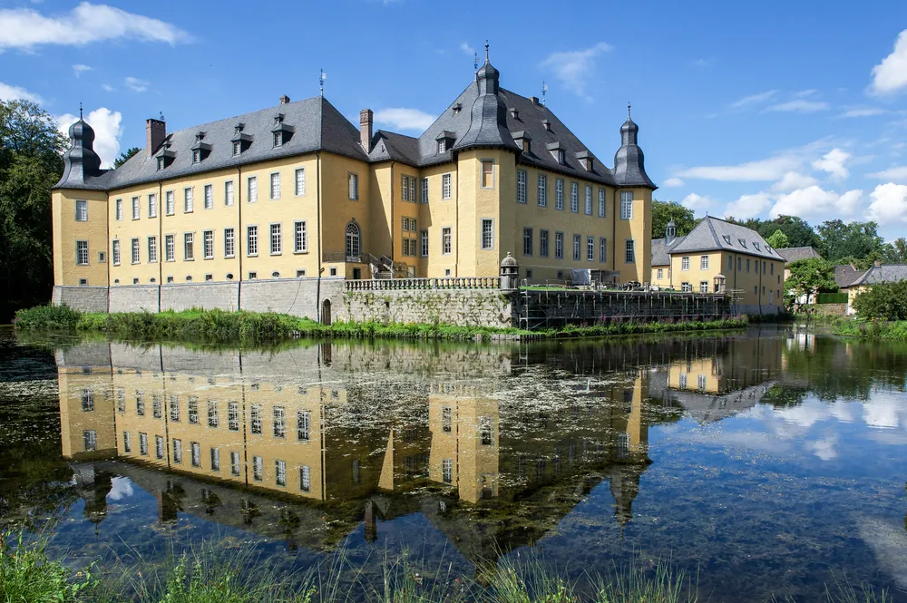 Castle Dyck