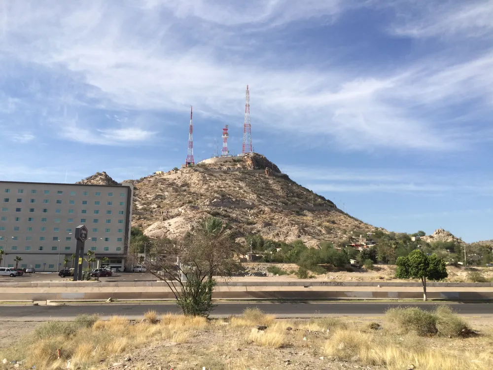 La Campana Hill