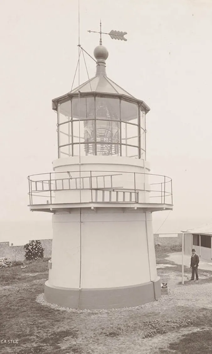 Nobbys Head Light