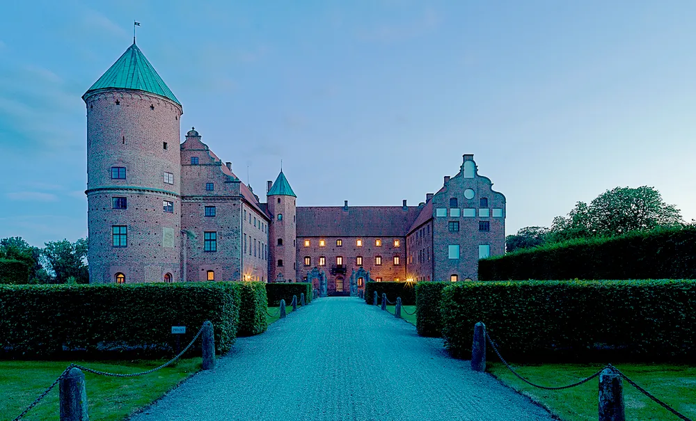 Skarhult Castle