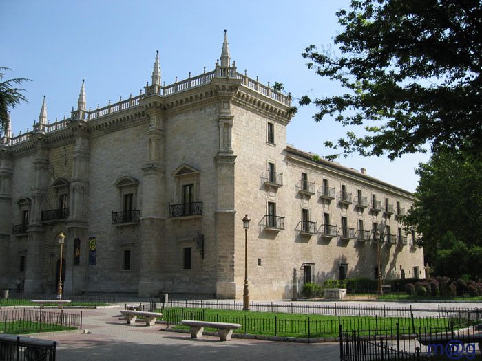 Santa Cruz Palace