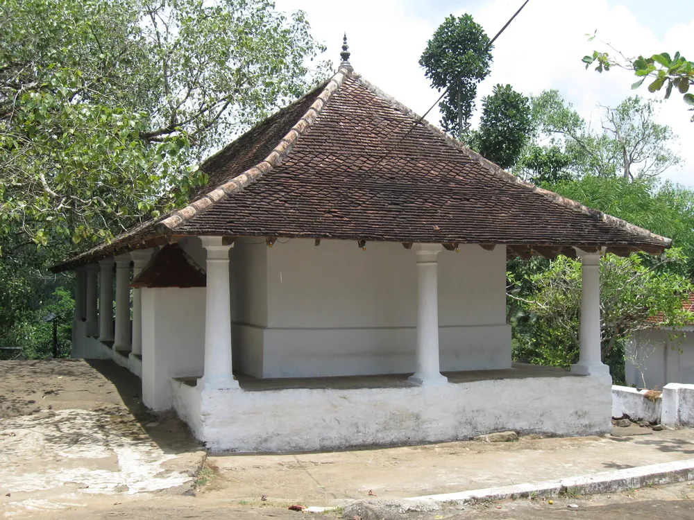 Alawathugoda Saman Devalaya