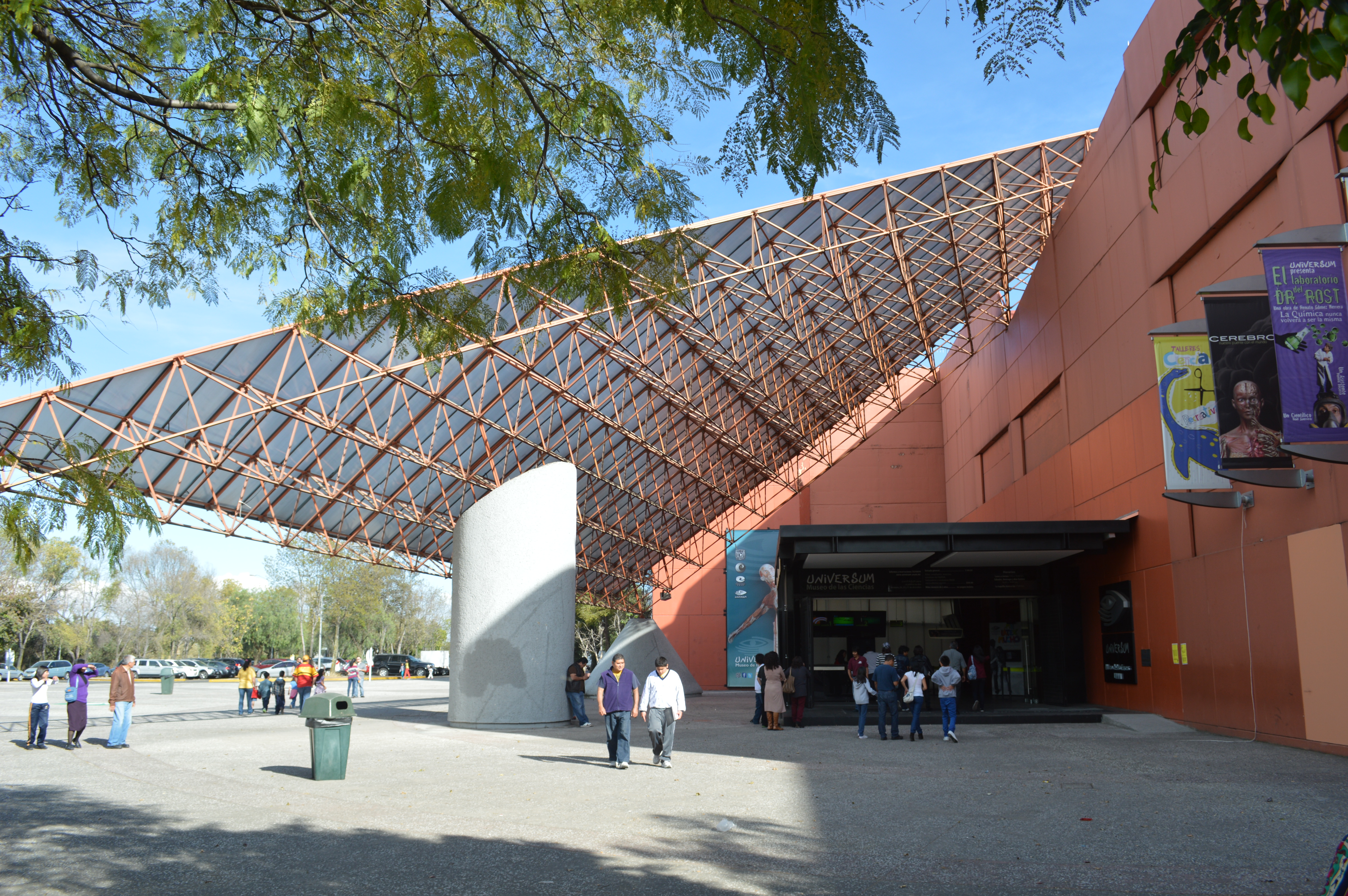 Universum