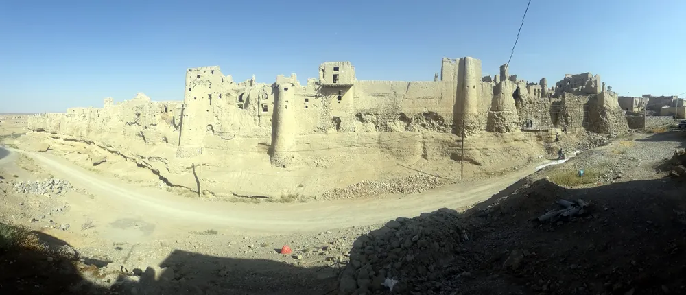 Izadkhast Castle