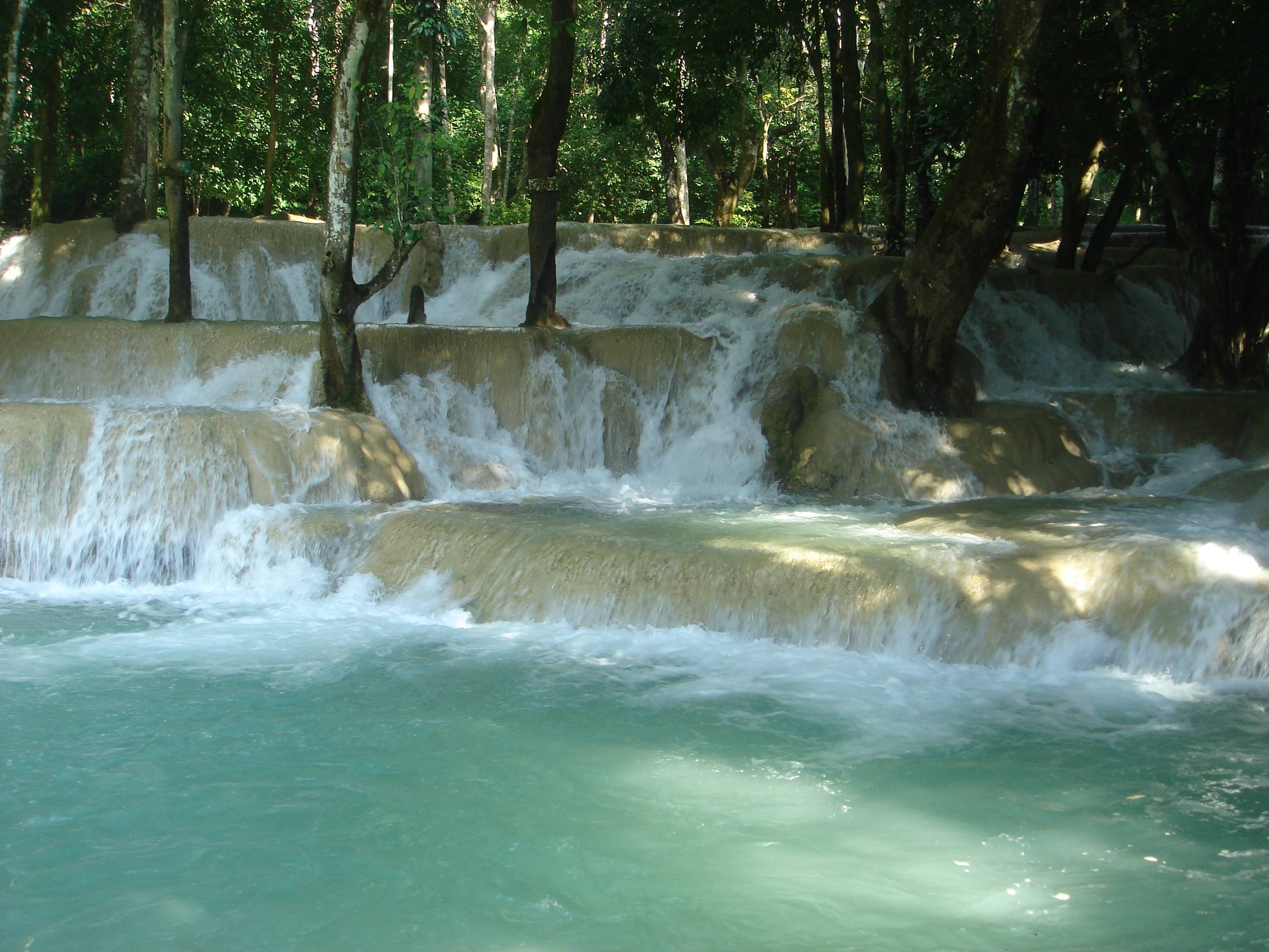 Tat Sae Waterfalls