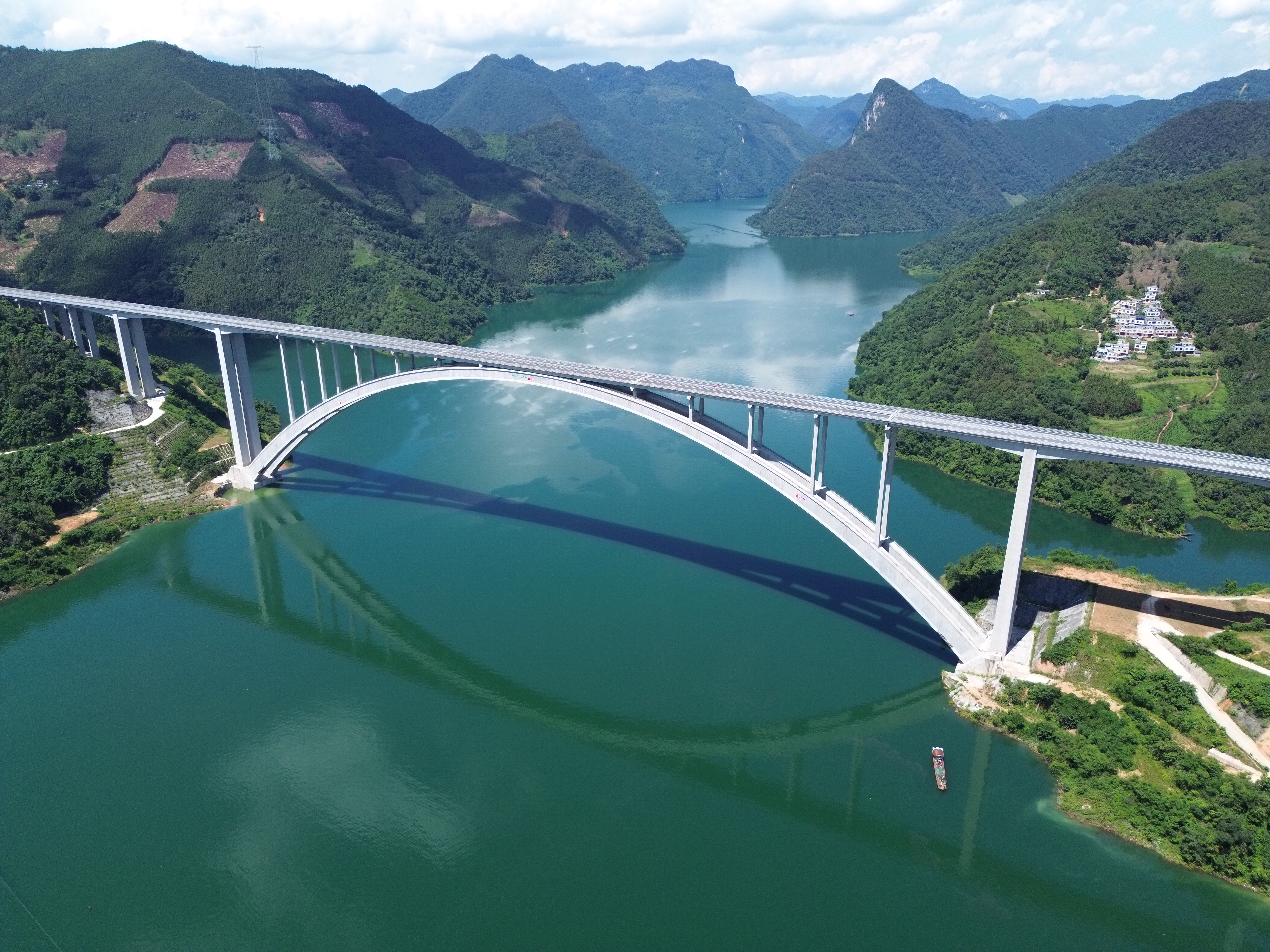 Tian'e Longtan Bridge