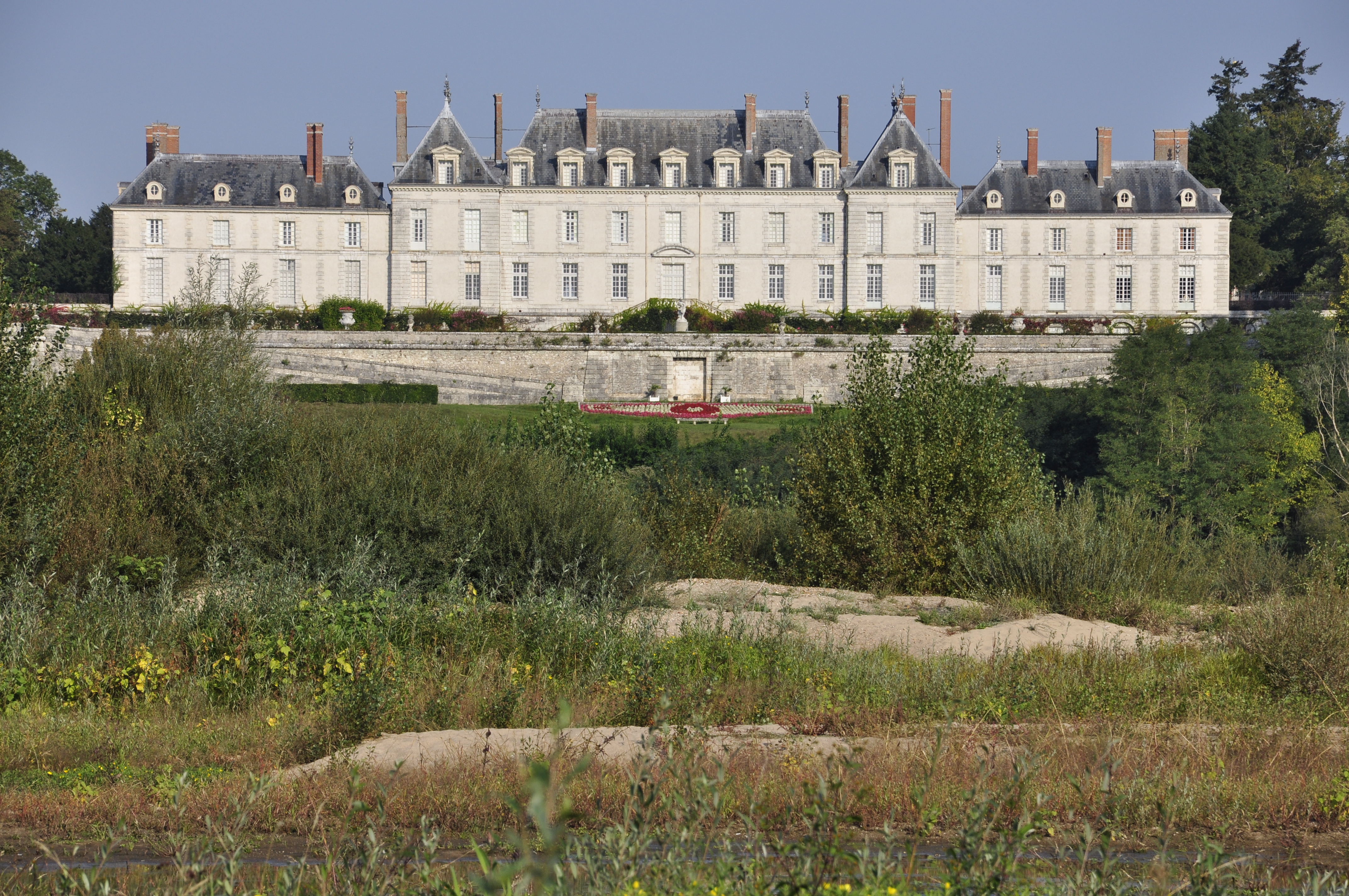 Castle of Menars