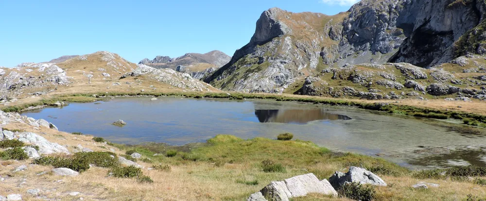 Lake Rataira