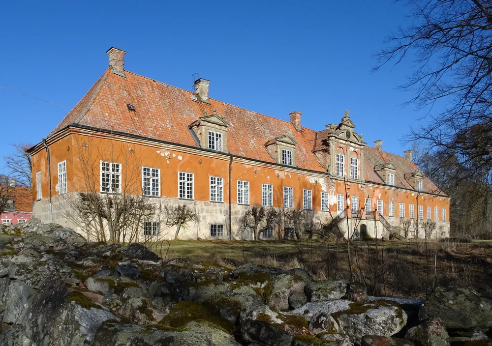 Fiholm Castle