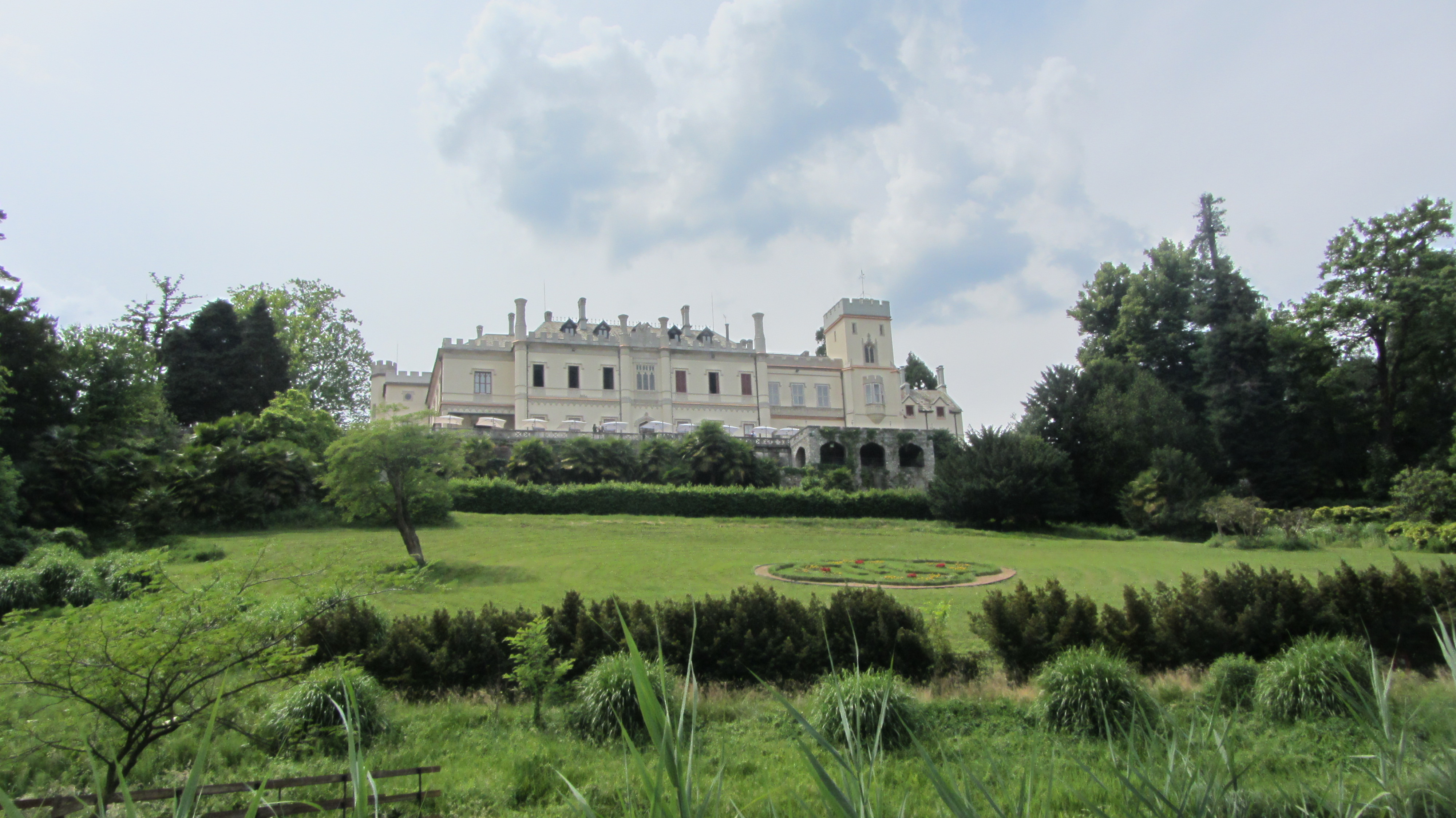 Dal Pozzo Castle