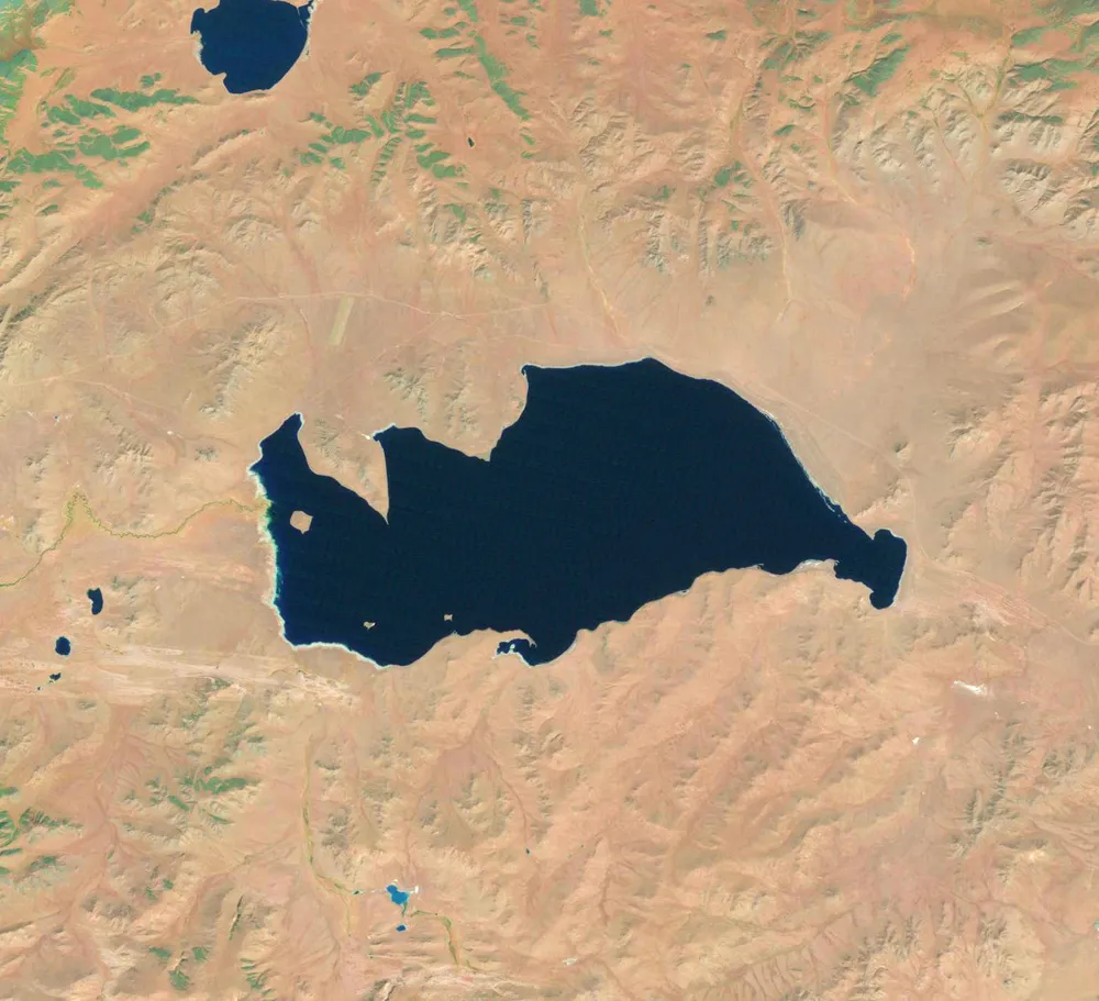 Telmen Lake