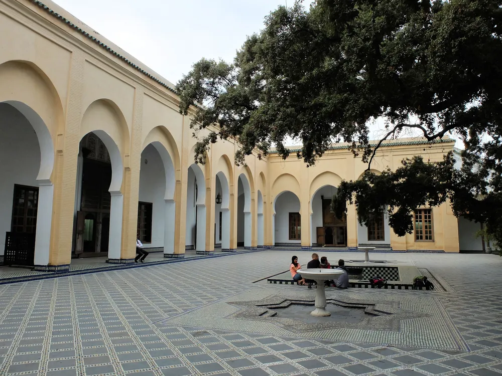 Dar Batha