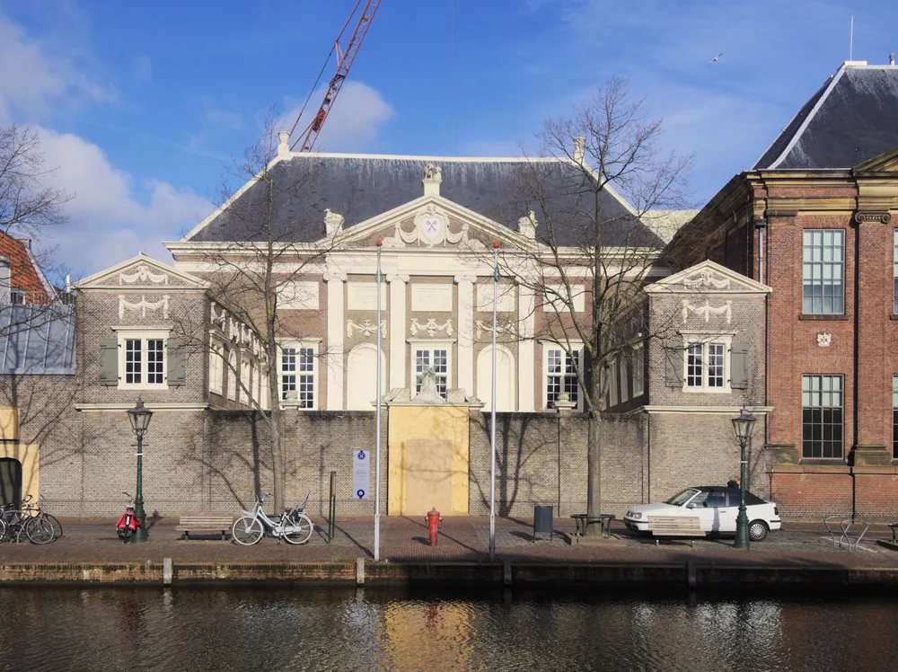 Museum De Lakenhal
