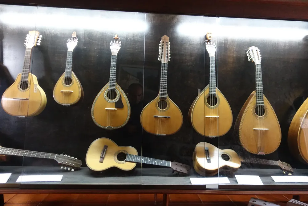 Stringed Instruments Museum