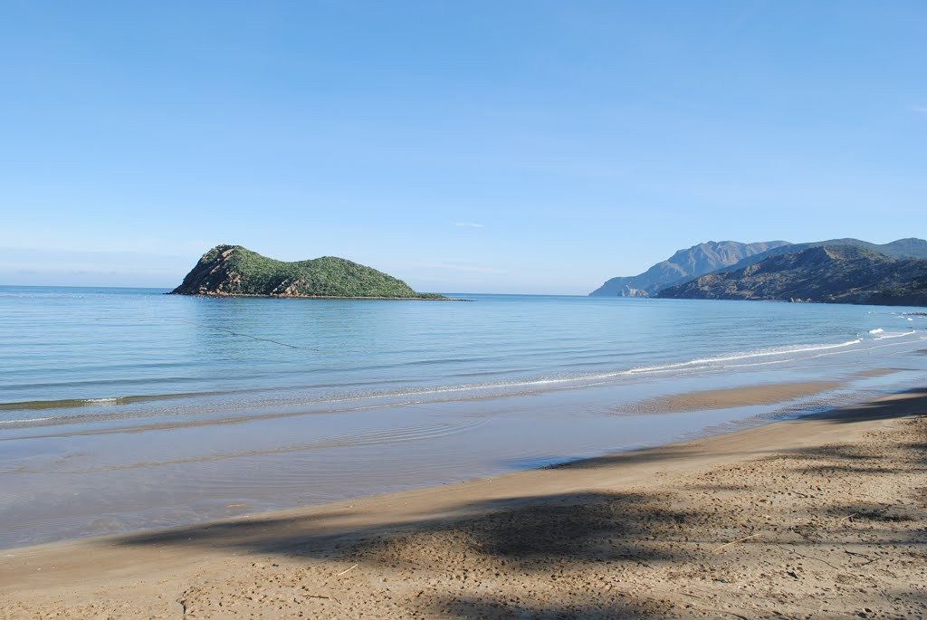 Cala Iris Islet